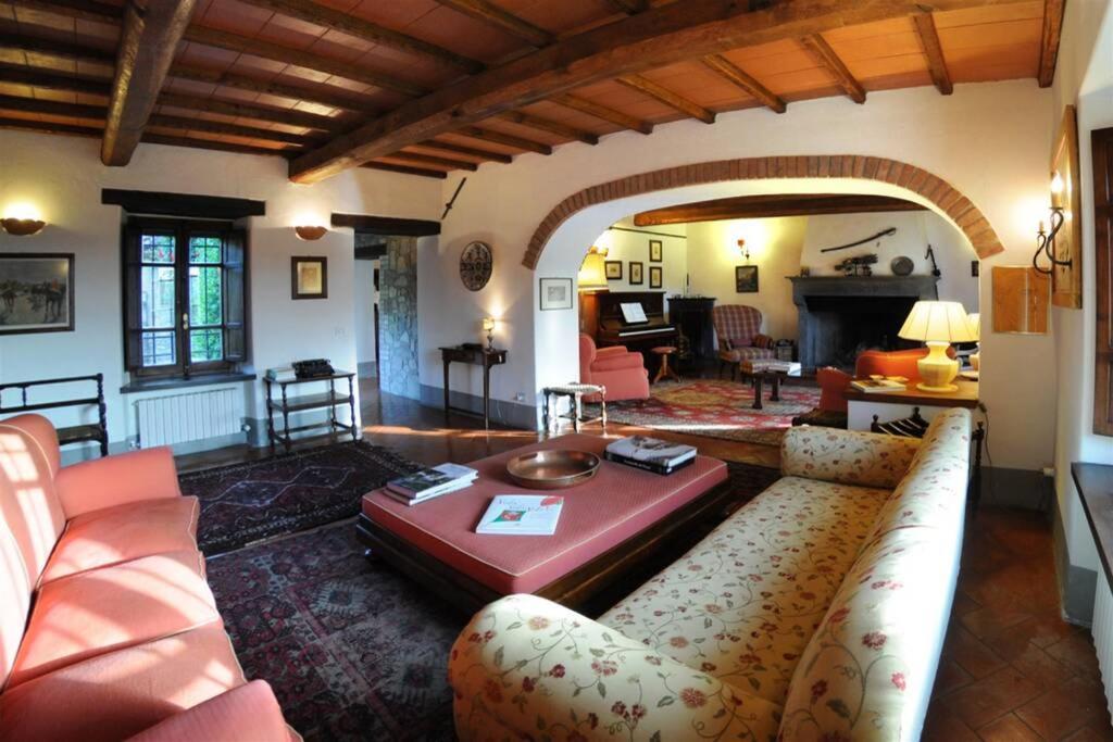Exclusive Villa Parrano - Countryside With Pool Eksteriør bilde